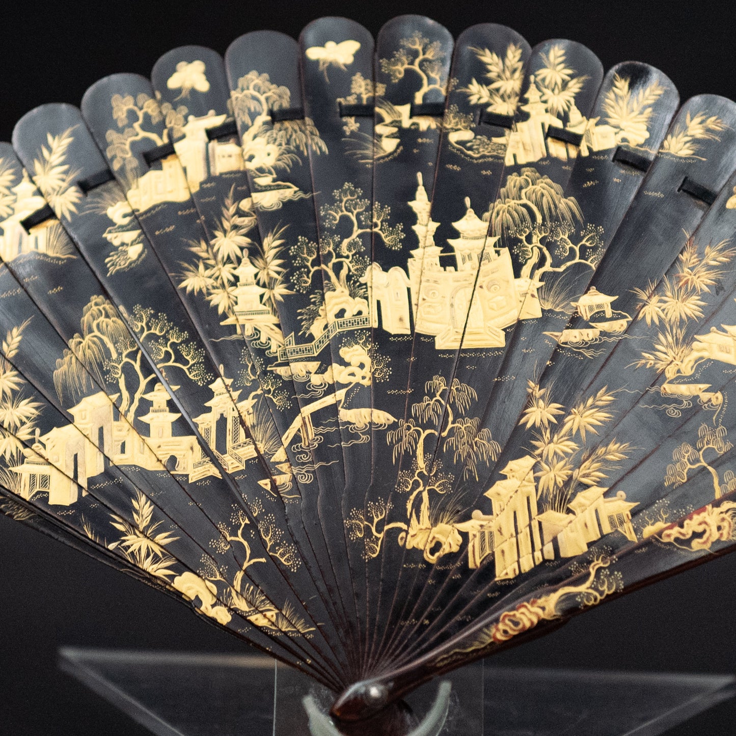 Antique 1870s Chinese Export Lacquer Brise Fan with Gilded Scenic Design