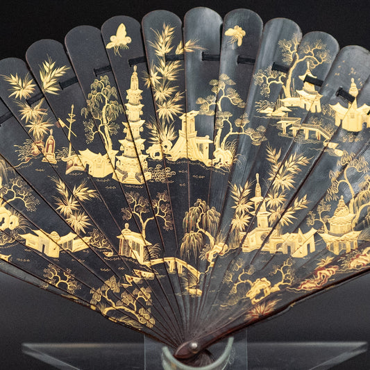 Antique 1870s Chinese Export Lacquer Brise Fan with Gilded Scenic Design