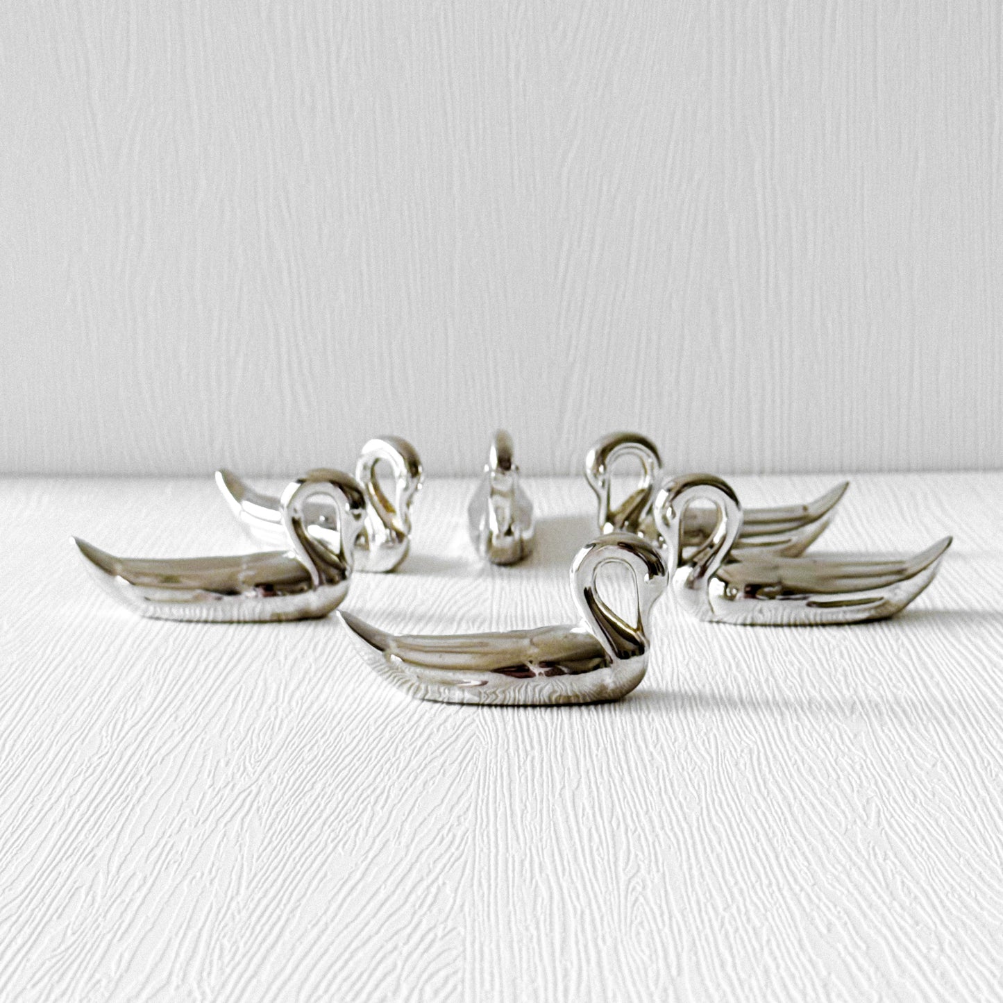 Delightful Vintage Chopstick Holders/Knife Rests | Silver Swans 2 | Set of 6