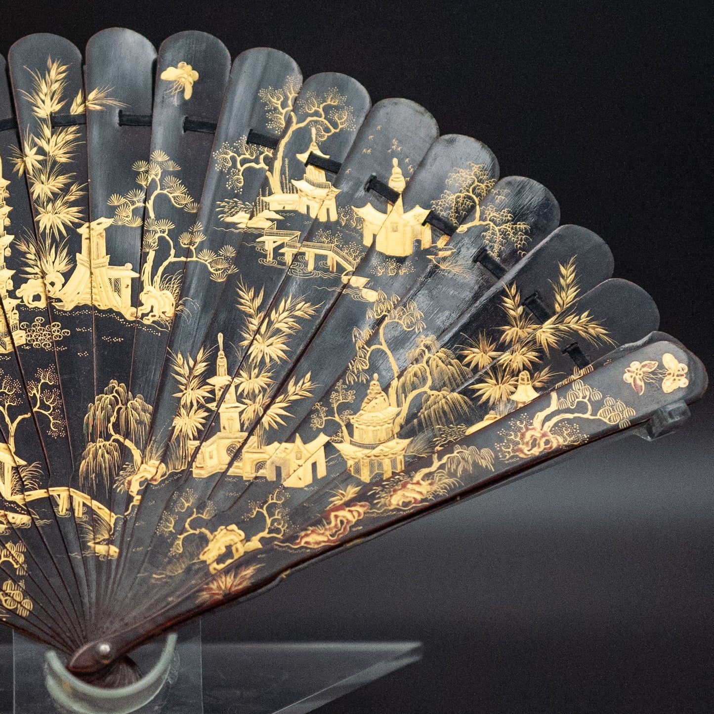 Antique 1870s Chinese Export Lacquer Brise Fan with Gilded Scenic Design