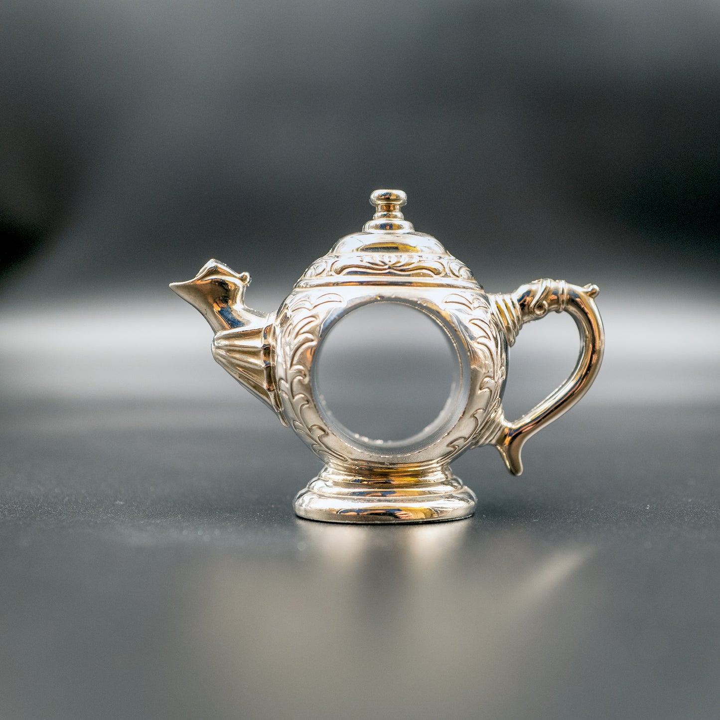 Exquisite Vintage 1990s Silver-Plated Napkin Rings | Teapots in Different Styles | Set of 4