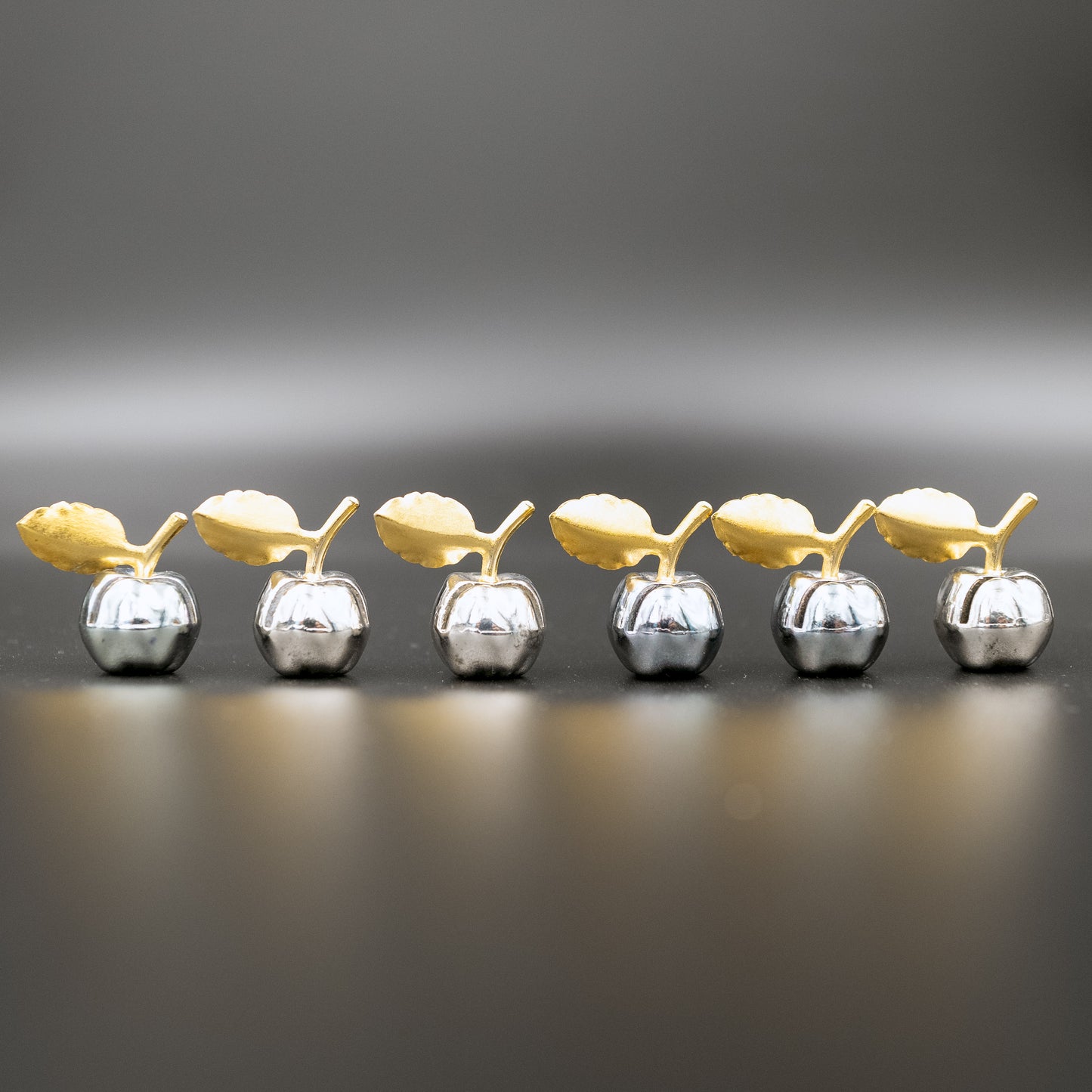 Vintage 1970s Place Card Holders | Apples with Gold Leaf Detailing | Set of 6