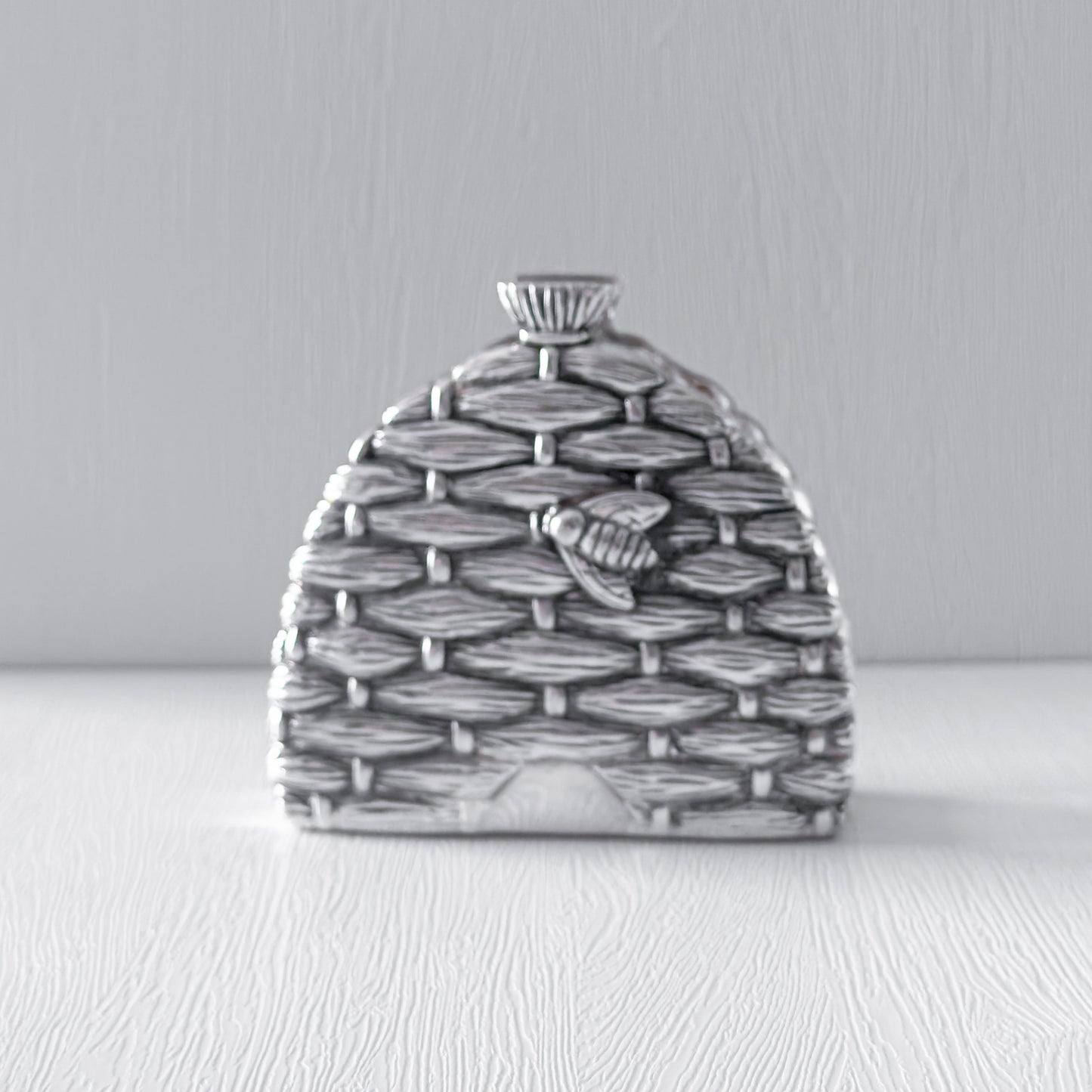 Vintage Napkin/Letter Holder | Bee Hive