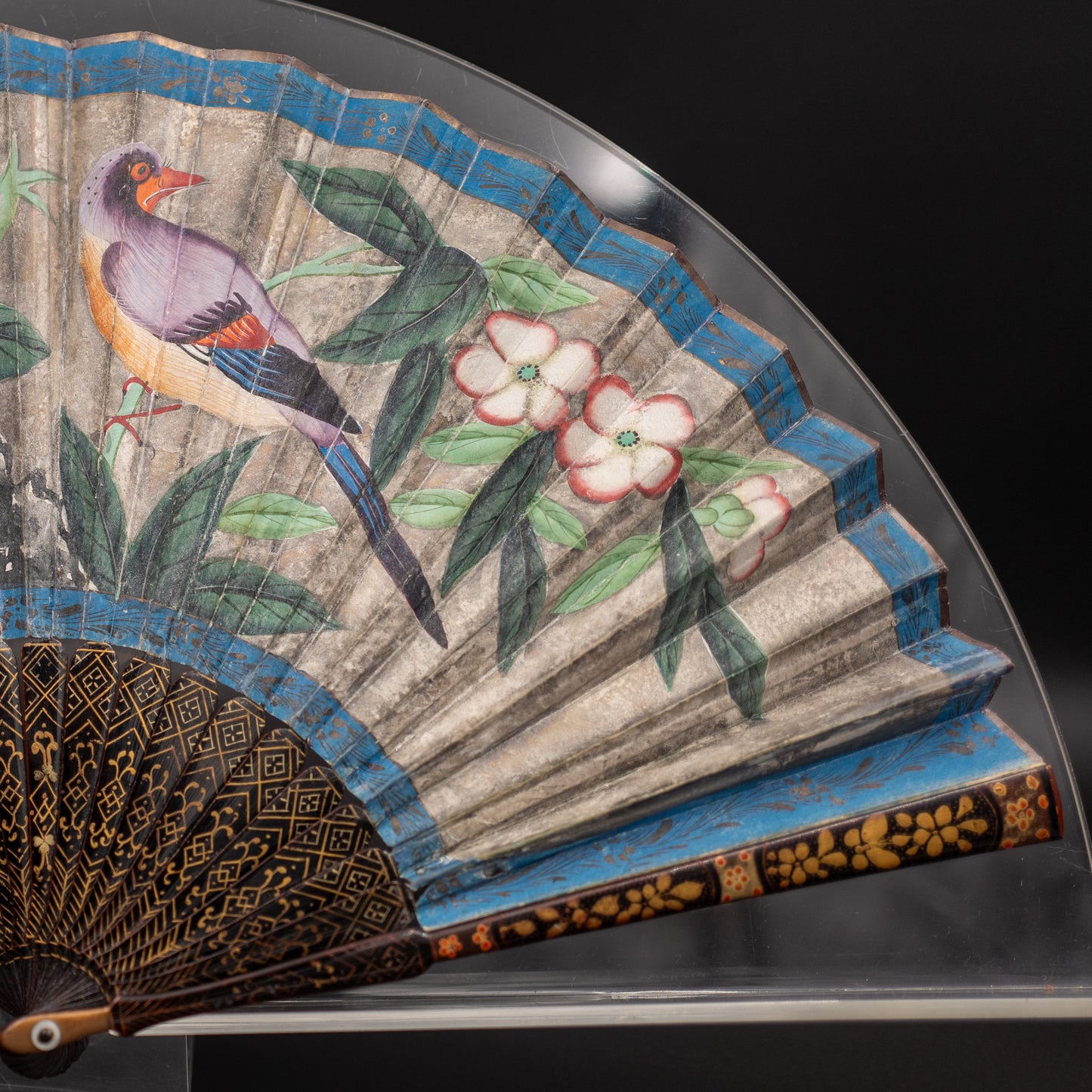 Mandarin Fan with Gilded Lacquer Sticks and Painted Silk Appliqué