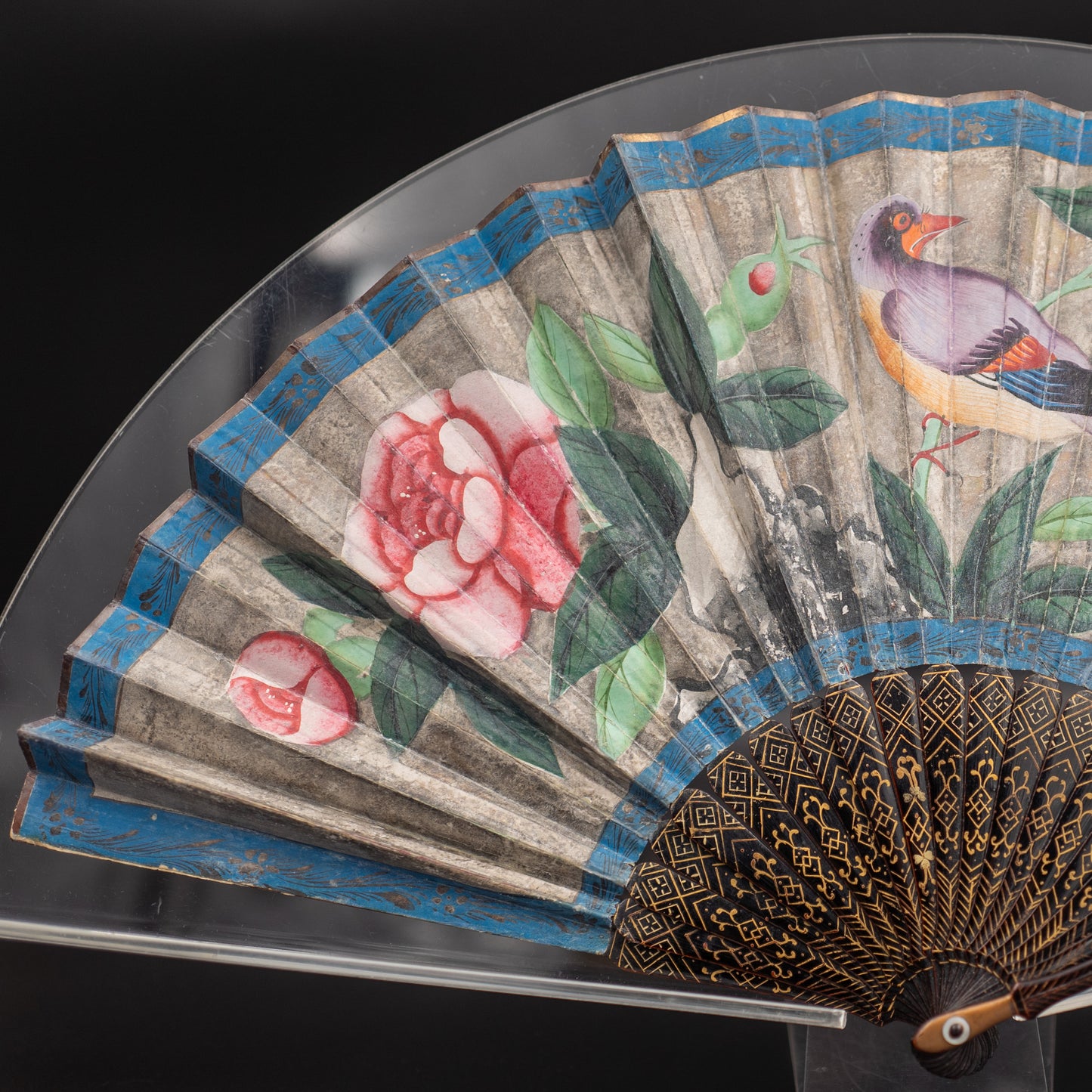 Mandarin Fan with Gilded Lacquer Sticks and Painted Silk Appliqué