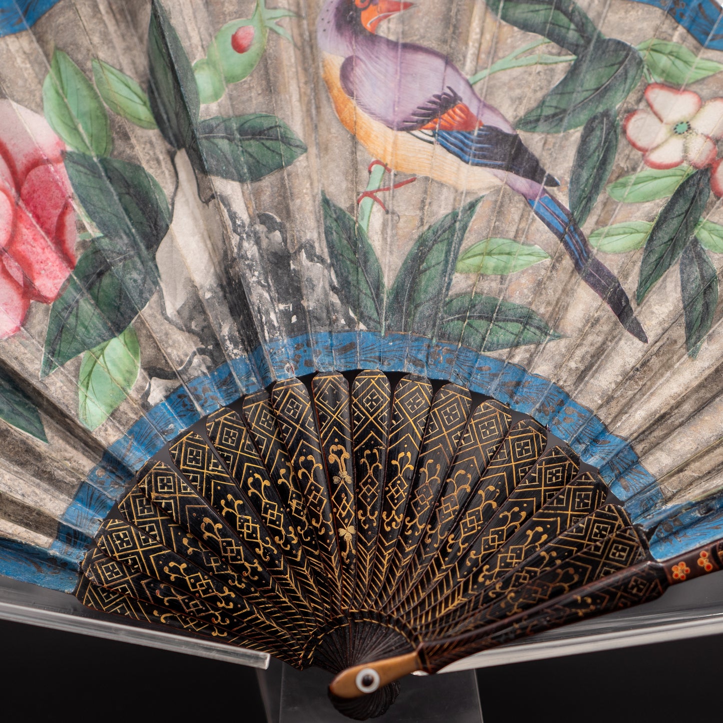 Mandarin Fan with Gilded Lacquer Sticks and Painted Silk Appliqué