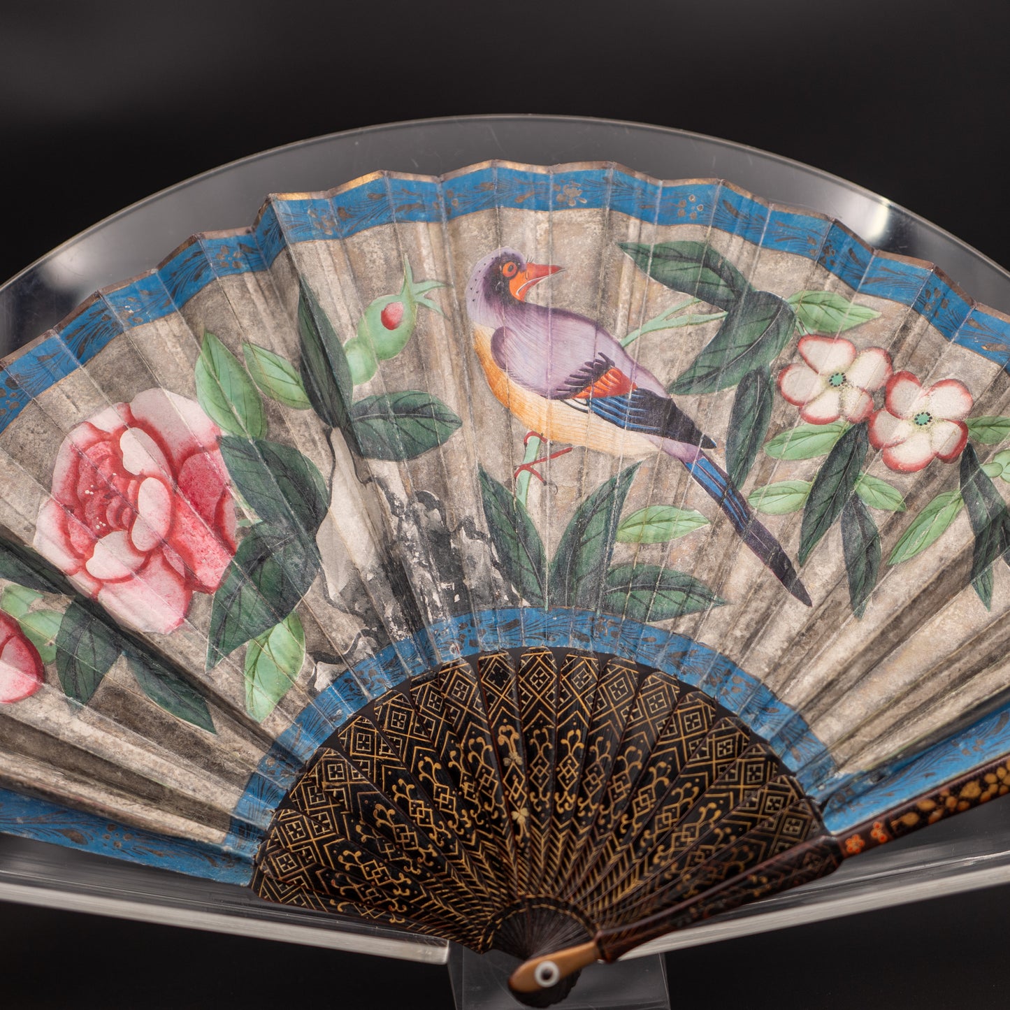 Mandarin Fan with Gilded Lacquer Sticks and Painted Silk Appliqué